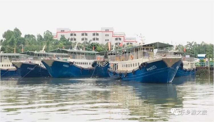 <a href=http://www.lexiangyou.org/xiangcunlvyou/ target=_blank class=infotextkey>乡村旅游</a>：【海游】领略大海的迤逦风光，即时品尝美味海鲜