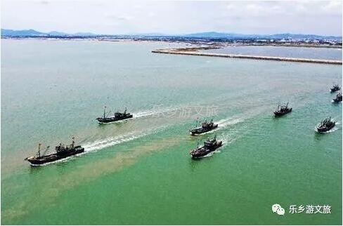 <a href=http://www.lexiangyou.org/xiangcunlvyou/ target=_blank class=infotextkey>乡村旅游</a>：【海游】领略大海的迤逦风光，即时品尝美味海鲜