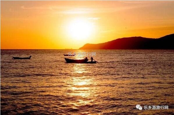 <a href=http://www.lexiangyou.org/xiangcunlvyou/ target=_blank class=infotextkey>乡村旅游</a>：【海游】领略大海的迤逦风光，即时品尝美味海鲜